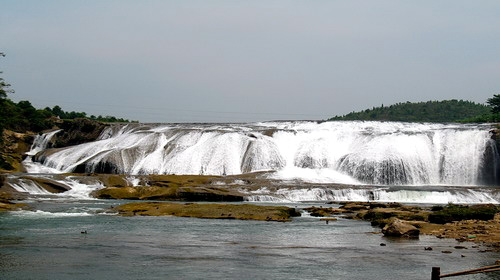 贵阳黄果树大瀑布、天星桥、陡坡塘纯玩一日游