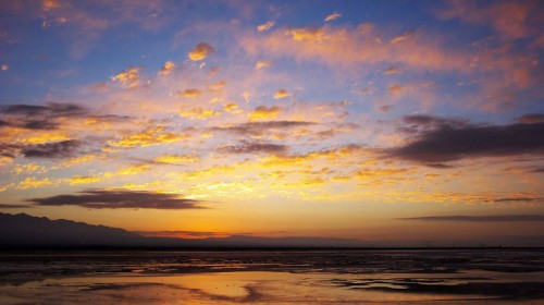 【携程攻略】西宁到青海湖旅游报价,西宁到青