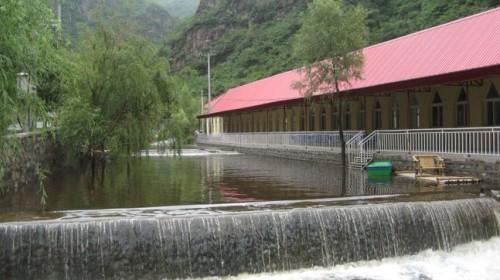 密云雾灵西峰+云岫谷清凉避暑2日巴士跟团游