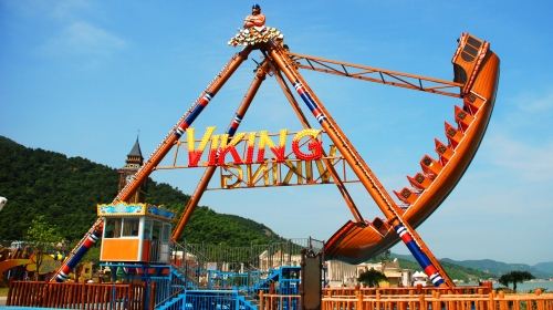 印度尼西亚巴厘岛5日4晚半自助游(4钻)·海神庙+市集 孟威皇族圣庙 海盗船狂欢-【携程旅游】