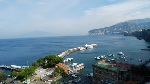 意大利罗马+佛罗伦萨12日跟团游(4钻)·特色餐