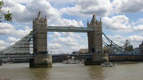 【汕头】英国伦敦+苏格兰9日跟团游(3钻)·泰