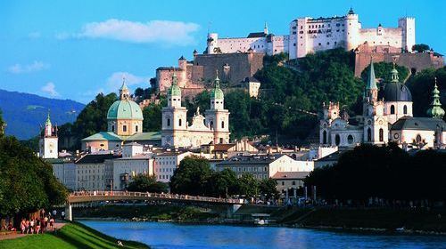 捷克+斯洛伐克+奥地利+匈牙利5日半自助游(3钻)·2人即可成团+可加订参团前后酒店-【携程旅游】