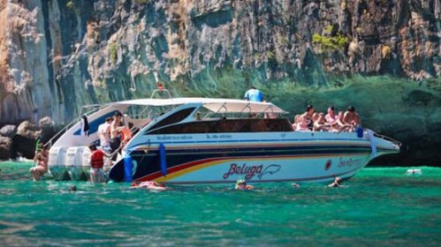 若选择落地签是直接带,普吉岛旅游