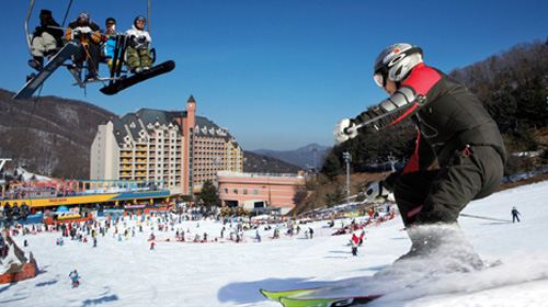 【香港】韩国首尔+江原道5日跟团游(4钻)·春