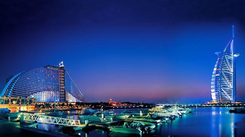 阿联酋迪拜 阿布扎比6日4晚跟团游(5钻)·双园畅玩 卓美亚酒店