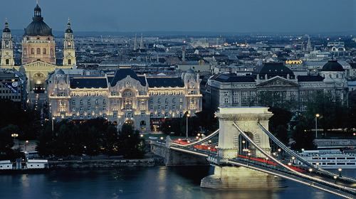 【上海】奥地利+捷克+匈牙利+德国12日跟团游(3钻)·三晚五星酒店\/瓦豪游船-携程旅游度假