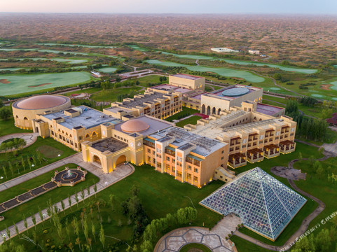 七星湖沙漠酒店