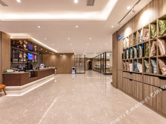 汉庭优佳酒店(泰州万达广场店)