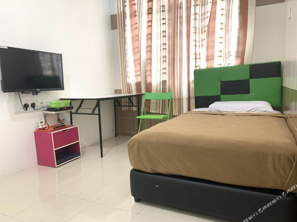 90005 DC Villa Guest House