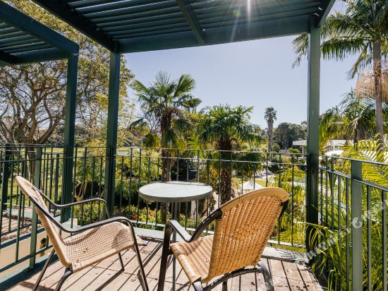 Joondalup Resort Room Type - Twin Room with Lake View Joondalup Resort Room Type - Twin Room with Lake View