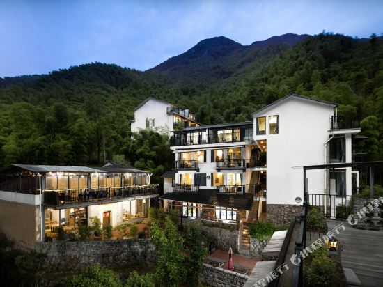 安吉隐居山水酒店