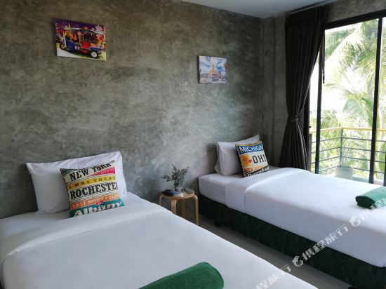 Laemsai Resort Room Type - Deluxe Twin Room