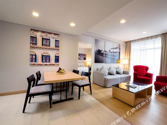 Asia Melaka Hotel managed by The Straits Hotel & Suites Room Type - Straits Suite King