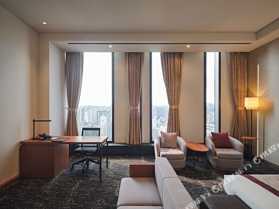 Roynet Hotel Seoul Mapo Room Type - PREMIER, KING BED
