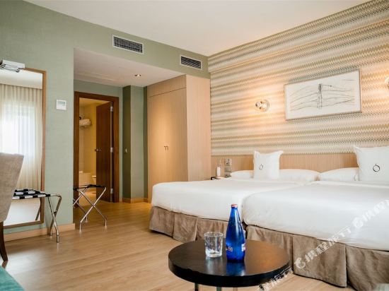 Hotel Ópera Room Type - FAMILY ROOM STANDARD