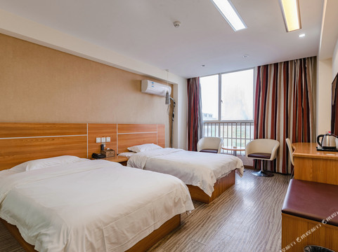 信阳尚客优商城县花园路店