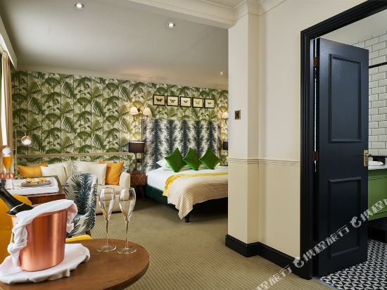 Bedford Swan Hotel & Thermal Spa Room Type - Junior Suite