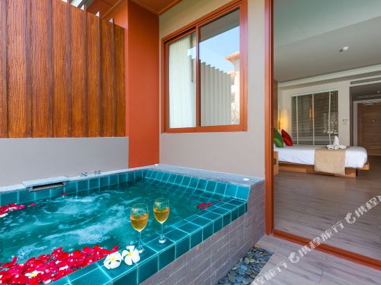 Ayrest Hotel Room Type - Deluxe Pool Access With Spa Bath Ayrest Hotel Room Type - Deluxe Pool Access With Spa Bath