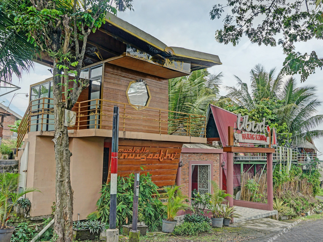 Life 92084 Candi Candi 乌布伊斯兰旅馆