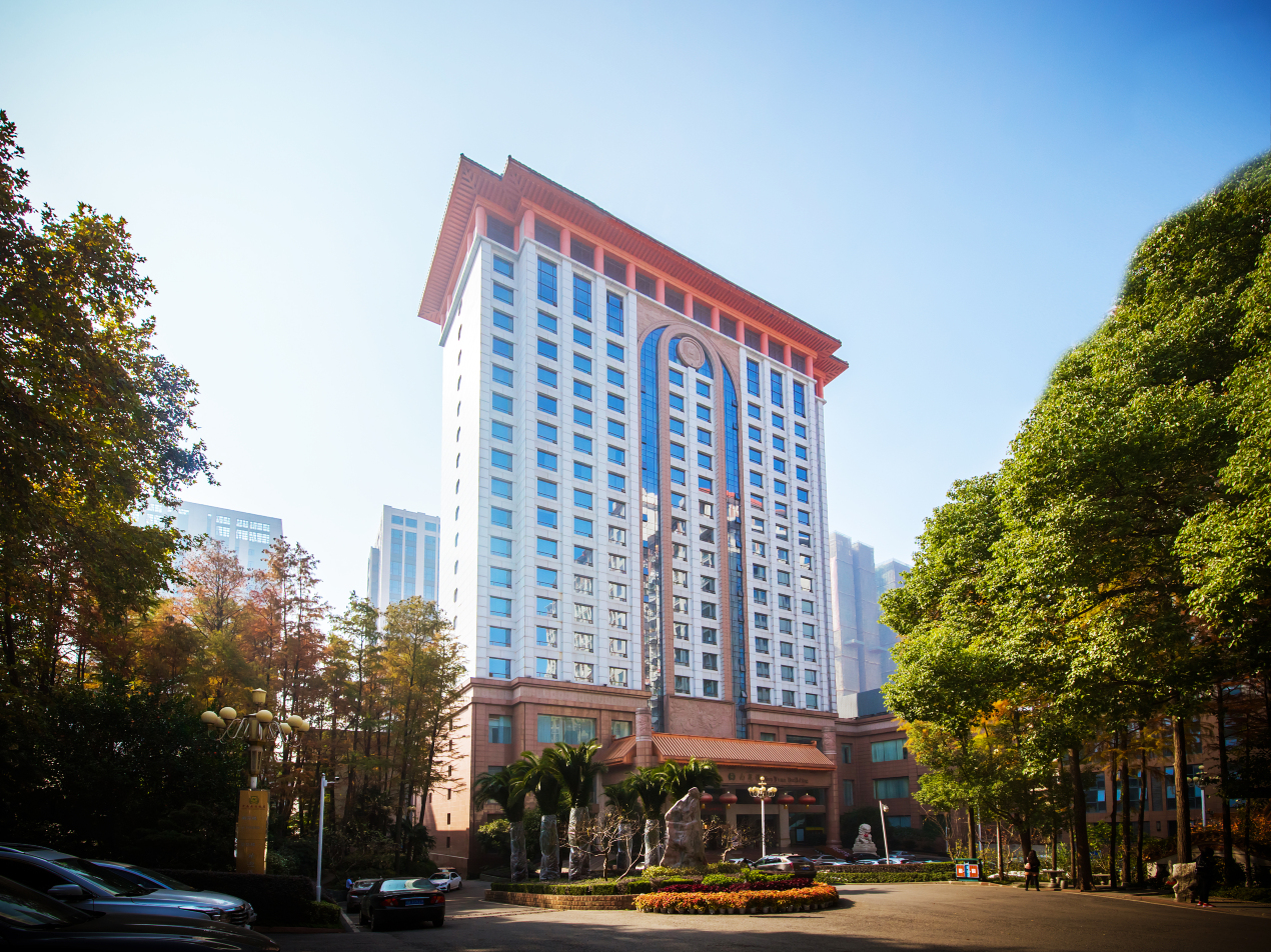 武汉融通中南花园酒店(街道口中南路地铁站店)-官方