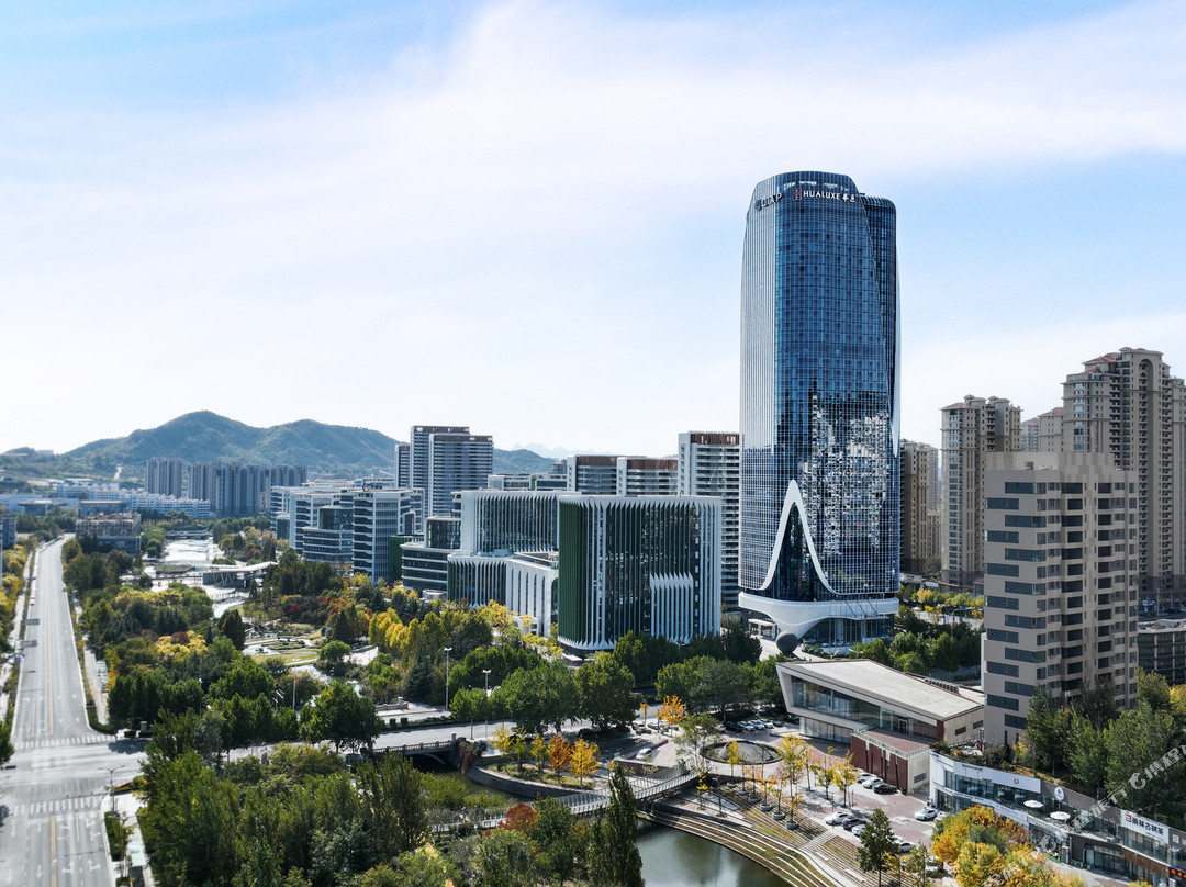 青岛李沧华邑酒店主图