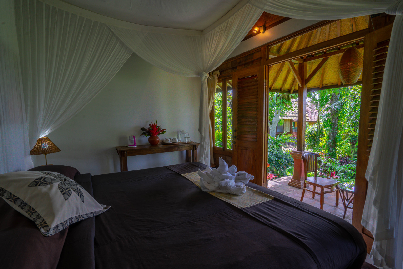 巴厘山间休养所-官方