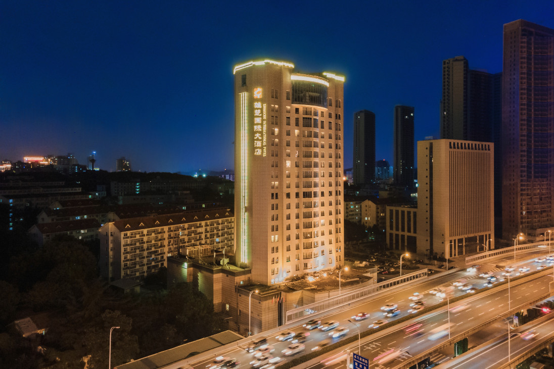 雄楚国际大酒店-官方