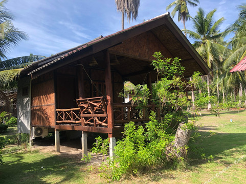 Ban Chalok Lam酒店住宿-马利布海滩度假村