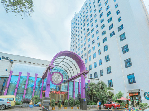 贵阳西湖花园大酒店主图