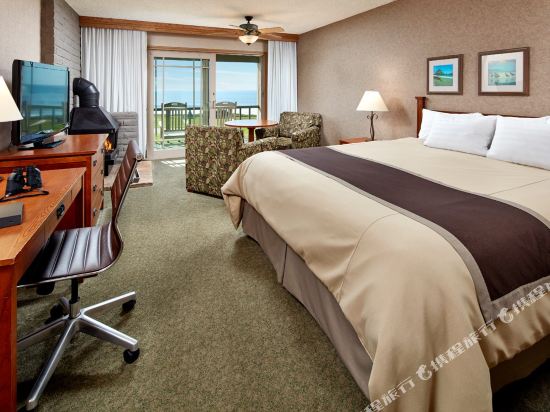 Cavalier Oceanfront Resort Room Type - Premium King Oceanfront Room 