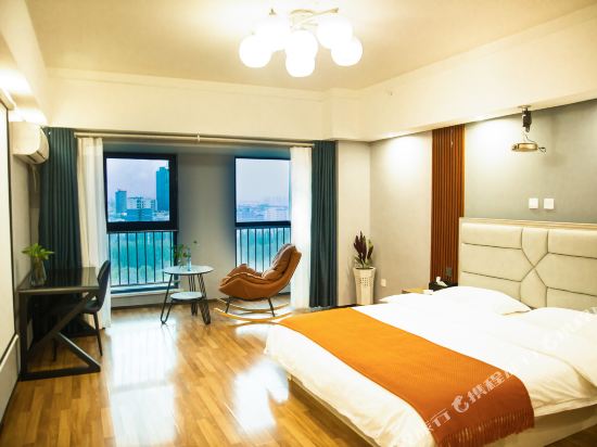 银川万达云栖观景酒店