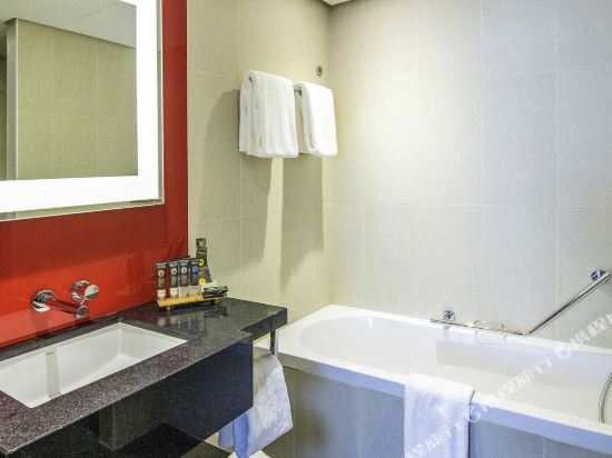 Novotel World Trade Centre Dubai Dubai Price Address Reviews