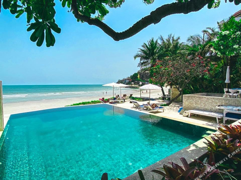 拿恩海滨小屋酒店