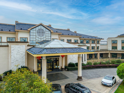 龙华国际大酒店