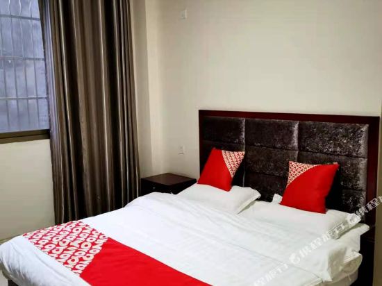 雅安大众假日酒店