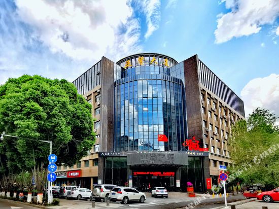 乌鲁木齐亚馨大厦