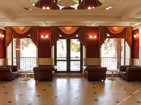 Bogemia on Vavilova Street