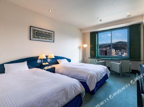 Premier Hotel Mojiko Room Type - Twin City View With Extra Bed Premier Hotel Mojiko Room Type - Twin City View With Extra Bed