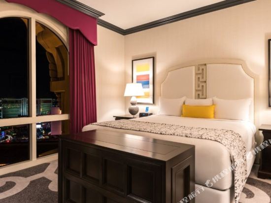 Review: Burgundy Room (2 Queen Beds) At Paris Las Vegas (Nevada) - Flying  High On Points