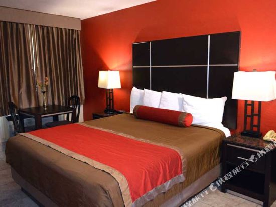 Harbor Inn & Suites Room Type - Two-Bedroom Suite Harbor Inn & Suites Room Type - Two-Bedroom Suite