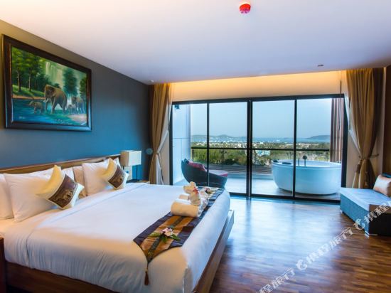 Chalong Chalet Resort & Longstay Room Type - Executive Deluxe Suite with Spa Bath