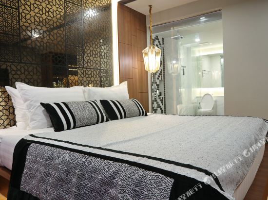 Stay with Nimman Chiang Mai Room Type - Deluxe King 