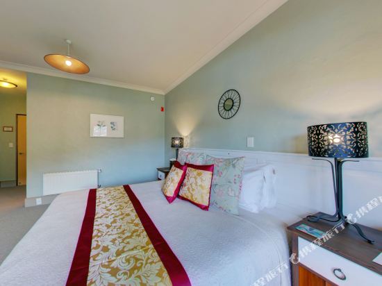 Browns Boutique Hotel Room Type - Premium King Room Browns Boutique Hotel Room Type - Premium King Room