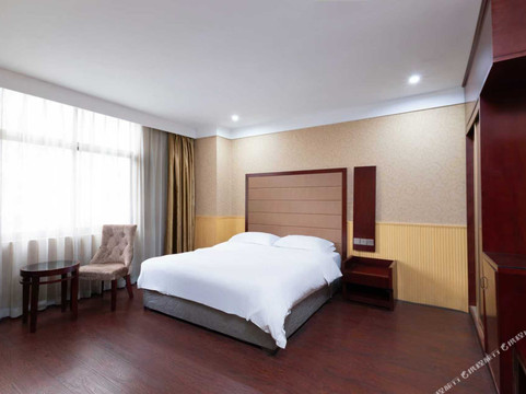 安顺平坝白云大酒店客房部