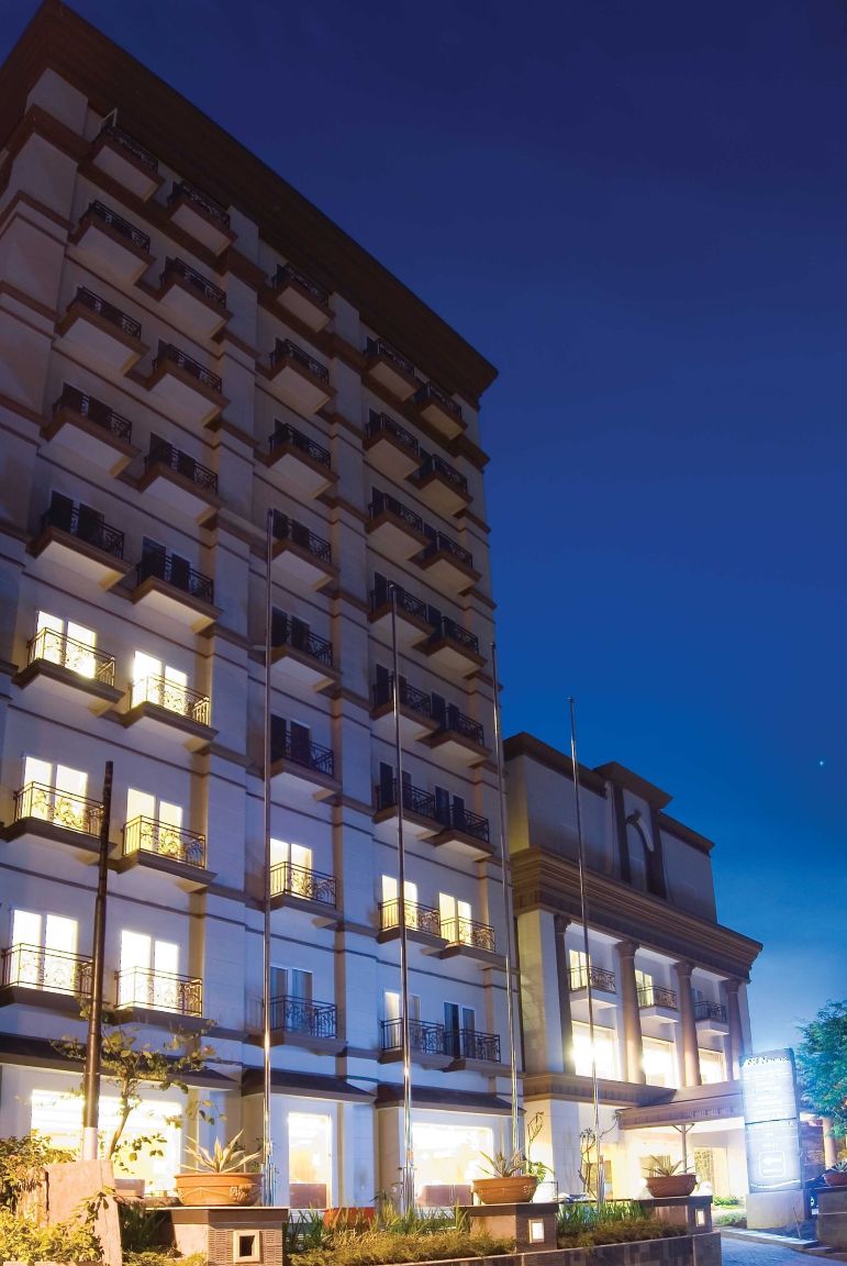 阿斯顿美娜多酒店-官方