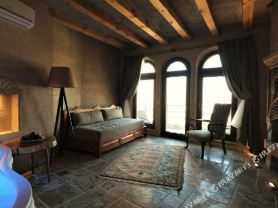 Petra Inn Cappadocia Luxury Room Type - King Suite with Spa Bath