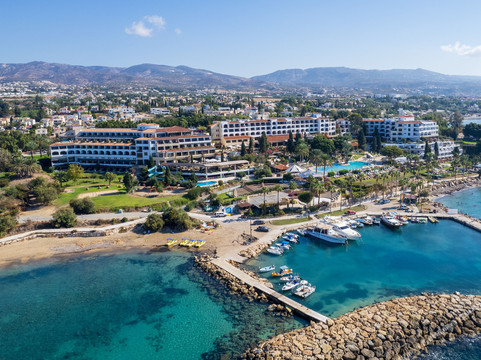 Coral Beach Hotel & Resort