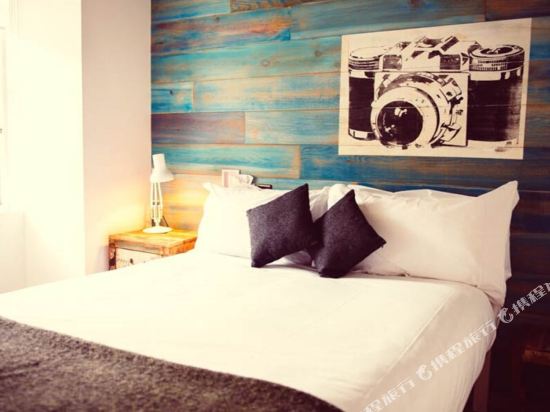 Stay Central Room Type - Small Double Room