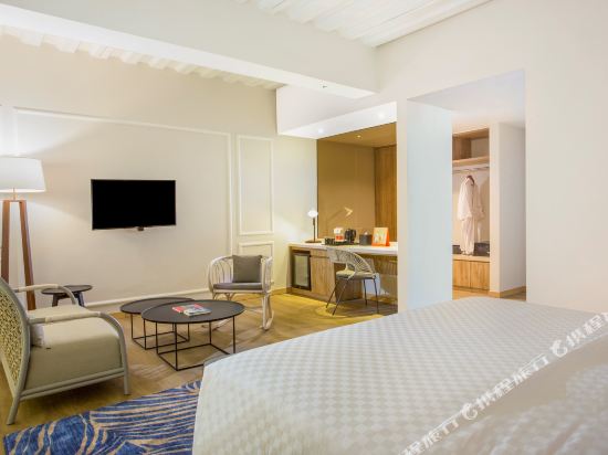 Swiss-Belinn Singkawang Room Type - GRAND, DELUXE